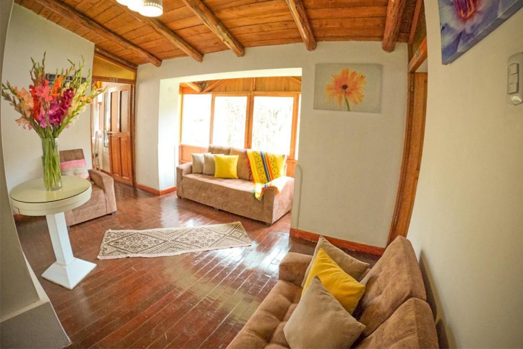 Готель Rhouse Calca Екстер'єр фото